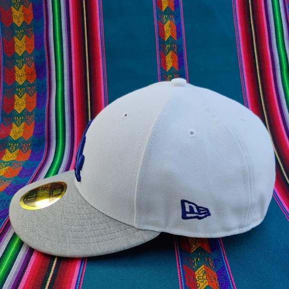 New Era Dodgers 59FIFTY Low Profile 7 3/4 Baseball Cap White Gray and Blue Logo - Picture 4 of 15